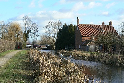 Grantham Canal at Hickling - geograph.org.uk - 2227761