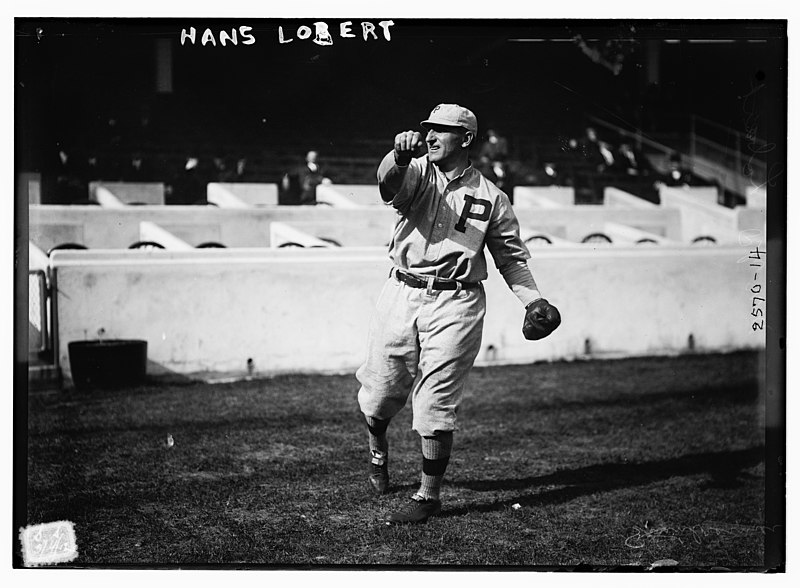 File:Hans Lobert, Philadelphia NL, at Polo Grounds, NY (baseball) LCCN2014691597.jpg