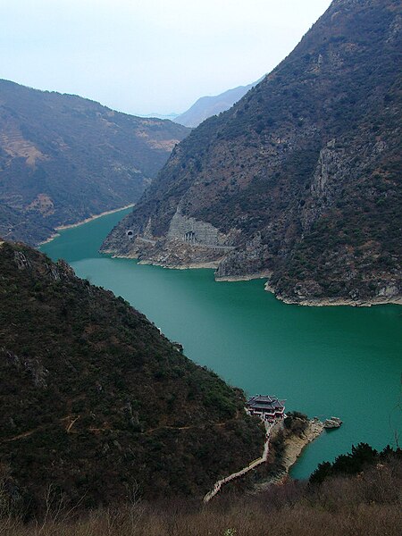 File:Hanzhong baoheriver.jpg