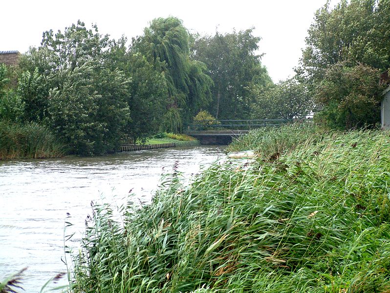 File:Holvoeterbrug.JPG