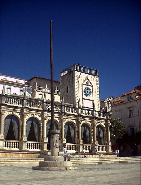 File:Hvar hvar 2.jpg