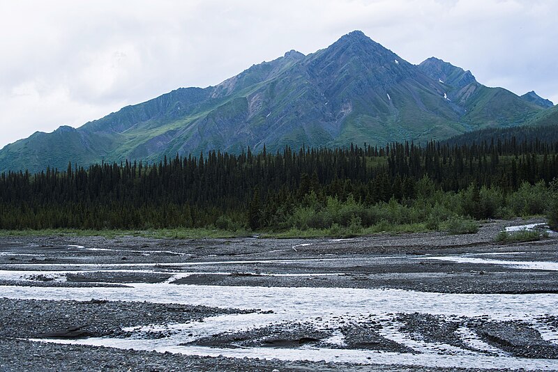 File:Igloo Mountain ne.jpg