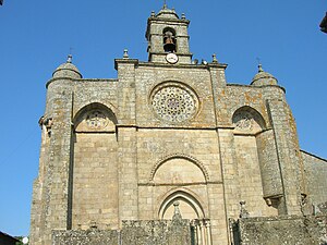 Igrexa de Santa Mariña de Augas Santas, Allariz.jpg