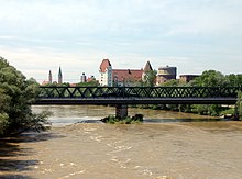 Die Donau im Osten Ingolstadts mit Blick auf die Altstadt