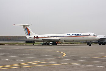 L'Iliouchine Il-62, avion de ligne soviétique, fut surnommé « VC-tensky », afin de souligner sa ressemblance avec le Vickers VC-10 britannique. Dans les années 1970, le premier avion de ligne supersonique, le Tupolev Tu-144, eut le surnom de « Concordsky ». (définition réelle 2 400 × 1 600)