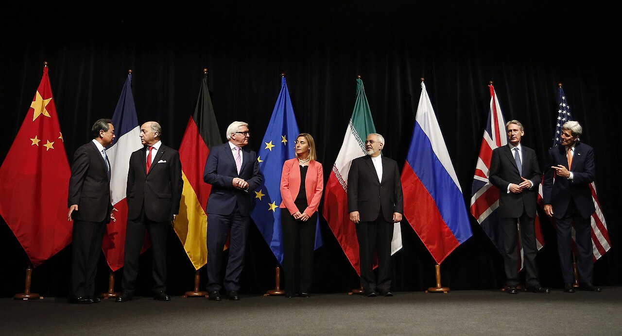 Iran Talks Vienna 14 July 2015 (19067069963).jpg