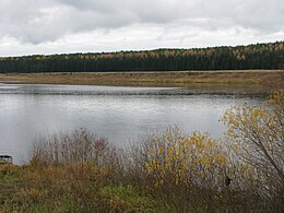 Rivière Izhma près du village d'Ust-Ukhta.jpg