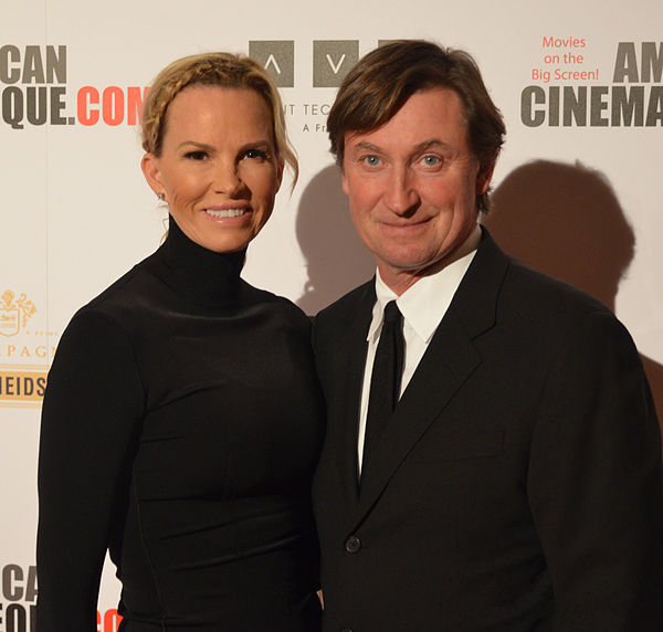 Janet and Wayne Gretzky in 2013