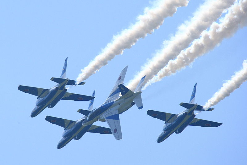 File:Japan air self defense force Kawasaki T-4 Blue Impulse RJST Letter 8.JPG