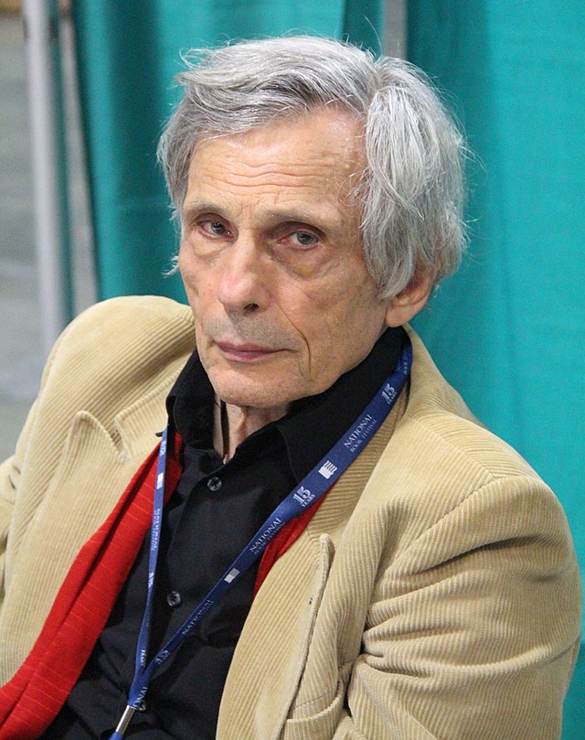 Description de l'image Jerome Charyn - 2015 National Book Festival (2).jpg.