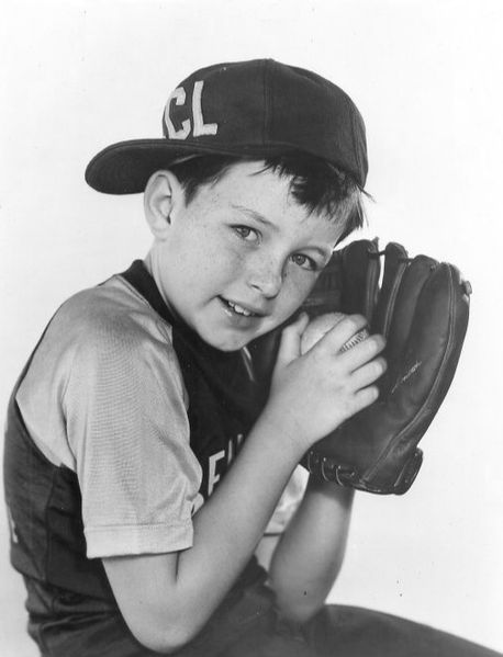 File:Jerry Mathers 1959.JPG