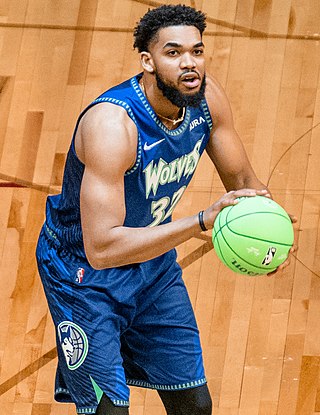 <span class="mw-page-title-main">Karl-Anthony Towns</span> Dominican-American basketball player (born 1995)