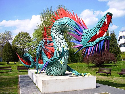 Chinese Dragon (sculpure in Fő tér, Kazincbarcika)