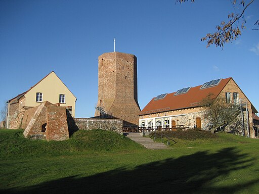 Löcknitz-Burg-(Osten)