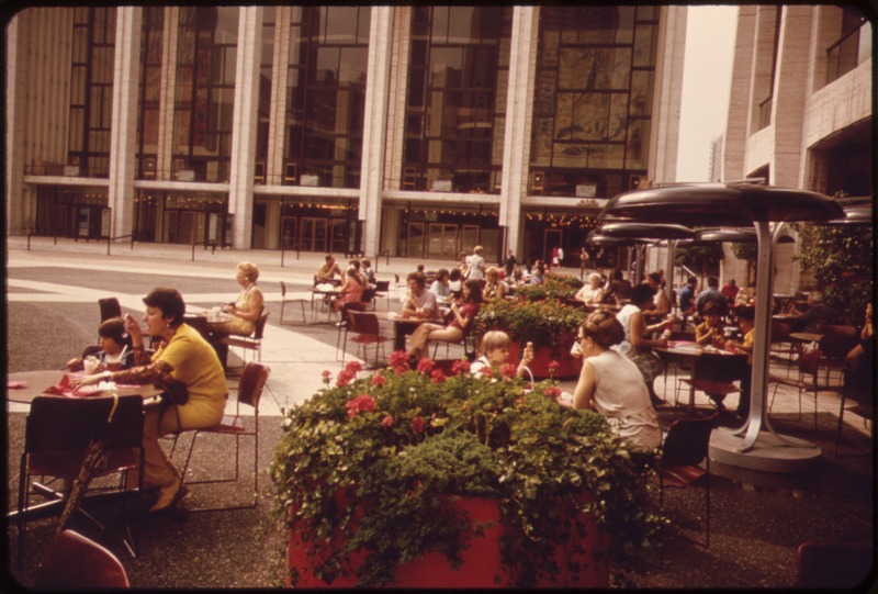 File:LINCOLN CENTER PLAZA IS BOUNDED BY TWO THEATERS, AN OPERA HOUSE AND A CONCERT HALL. SURROUNDING STREETS ARE 62ND AND... - NARA - 551634.tif