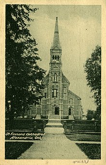 La Cathédrale Saint-Finnans d'Alexandria en Ontario BAnQ P748S1P2188.jpg