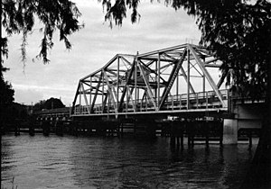 Danau Monroe Bridge n029717.jpg