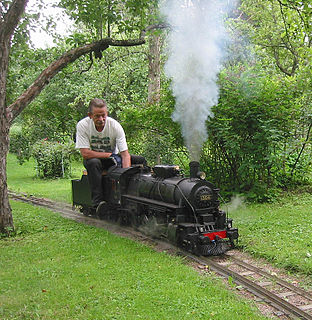Live steam Steam-powered models and toys