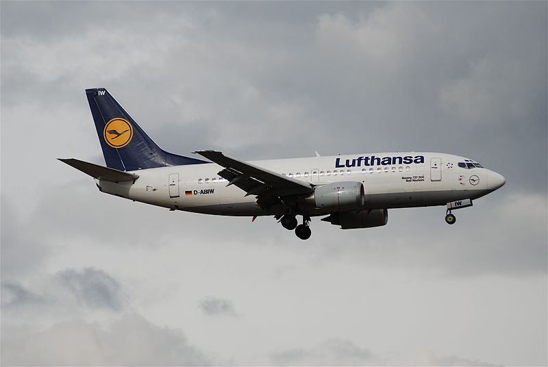 File:Lufthansa Boeing 737-530, D-ABIW@ZRH,27.03.2008-506bi - Flickr - Aero Icarus.jpg