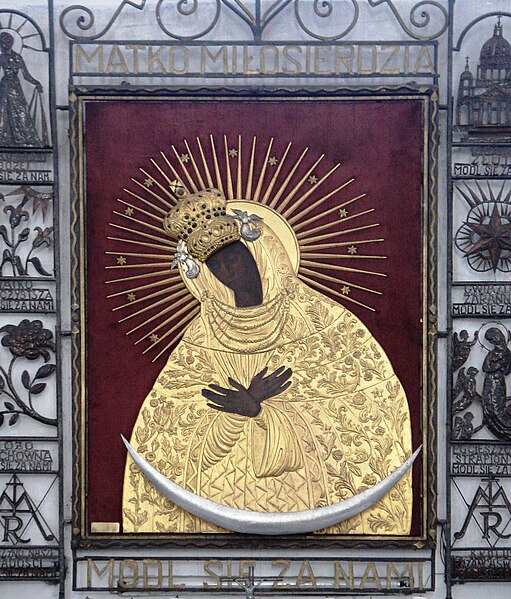 File:Marienkirche Schwarze Madonna.jpg