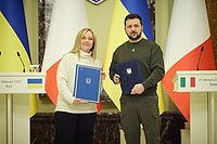 Meloni with the Ukrainian president Volodymyr Zelenskyy in 2022