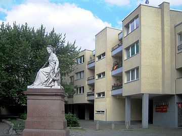 File:Mehringplatz2.jpg