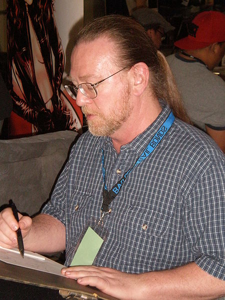 File:Michael Golden at Super-Con 2009 2.JPG