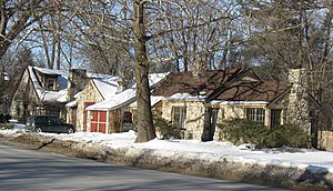 Muscatine Avenue Moffitt Cottage Historic District