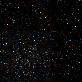 NGC 1860hst 05475 12 R555 G B450.png