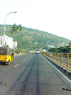 NH5 ĉe Isukathota en Visakhapatnam.jpg