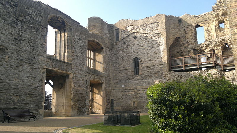File:Newark Castle, 06-2013 (3).jpg