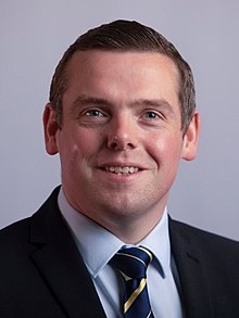 Offisielt portrett av Douglas Ross MSP.jpg