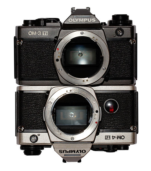 File:Olympus OM3 ti OM4 ti.jpg