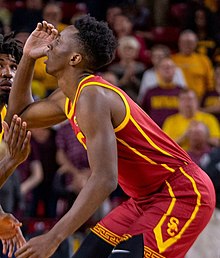 Onyeka Okongwu jump ball (cropped).jpg