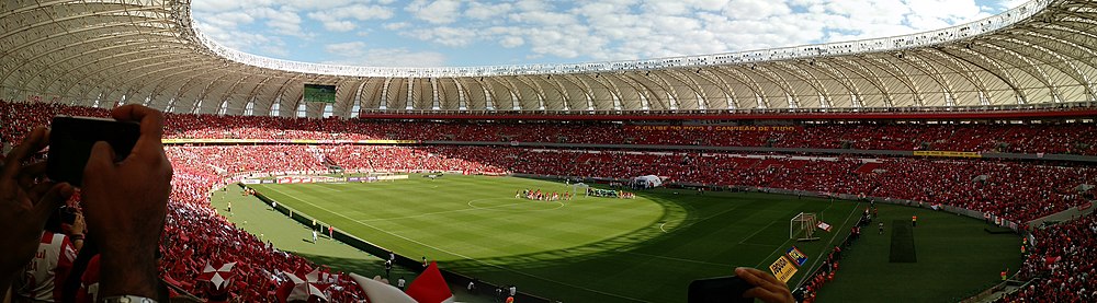 File:Torcida do inter antes do jogo pela copa libertadores da America  fazendo a festa em torno do estadio beira rio em porto alegre 08.jpg -  Wikipedia