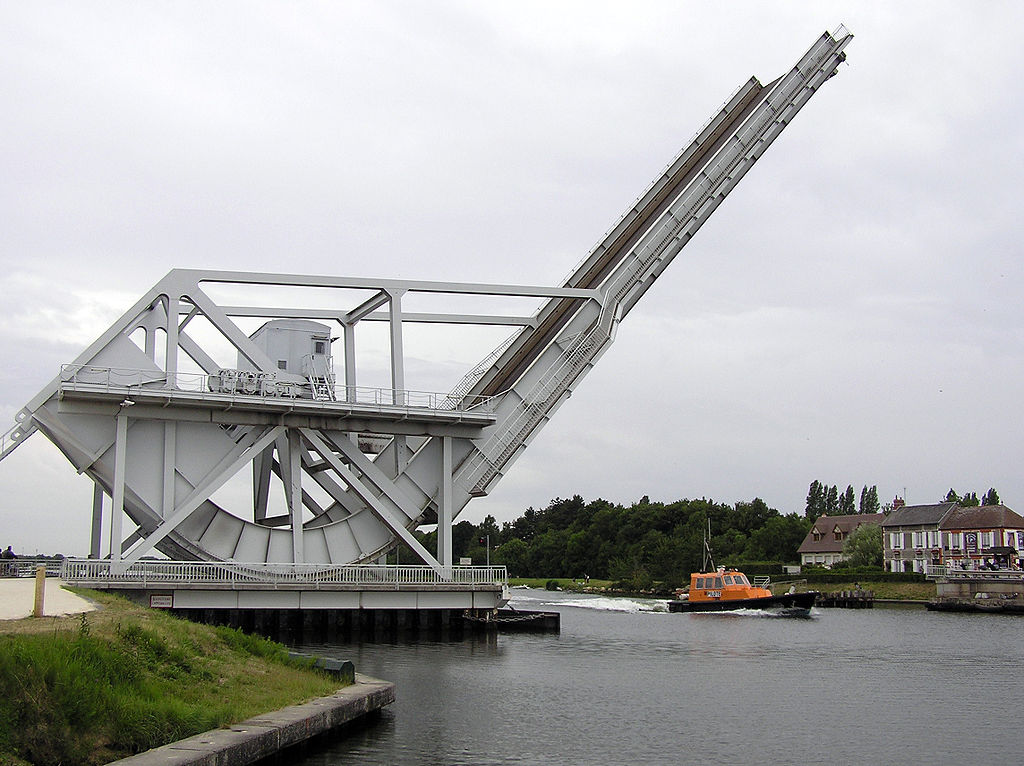 Шиженский железнодорожный мост на Беломоро-Балтийском канале