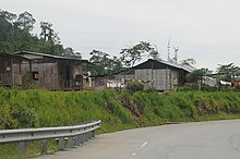 A typical village house for the Orang Asli. Pos Brooke - rumah Orang Asli.jpg