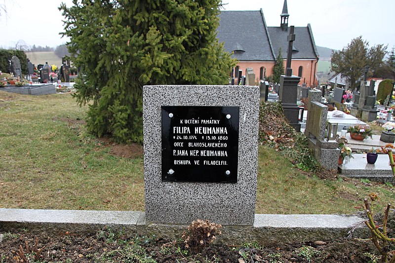 Soubor:Prachatice, hřbitov, památník k uctění otce sv. J. Neumanna (01).jpg
