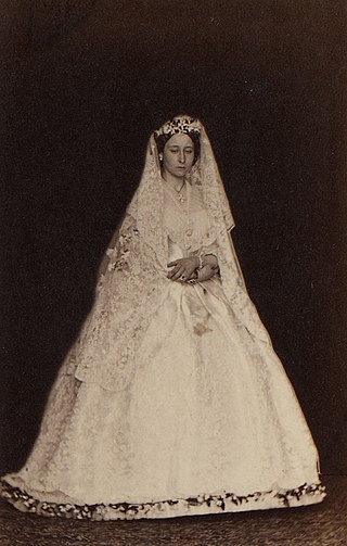 <span class="mw-page-title-main">Wedding dress of Princess Alice of the United Kingdom</span> Dress worn by Princess Alice at her wedding to Prince Louis of Hesse in 1862