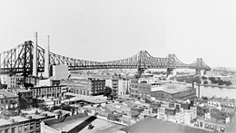 Bridge seen from Manhattan, c. 1908 Queensboro Bridge 1908 LOC 3c00105u.jpg