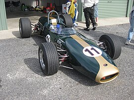 Repco Brabham BT11A od Petera Strausse (2) .JPG