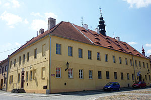 Žatec Gymnasium: Geschichte, Schulleiter, Bekannte Lehrer