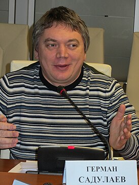 Садулаев на объявлении «короткого списка» конкурса «Русская Премия» 2011 года; Москва, 20 марта 2012 года