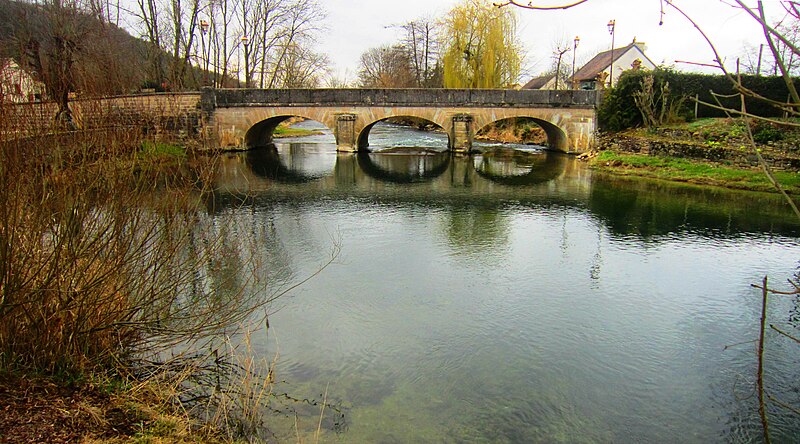 File:Seine à Vix.JPG