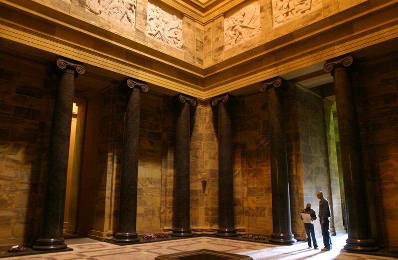 File:Shrine of remembrance inside view.jpg