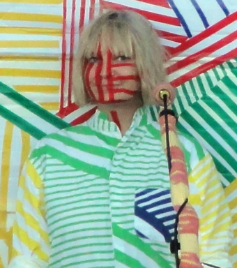 Sia performing in 2011
