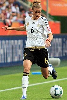 Laudehr playing for Germany in 2011. Simone Laudehr in 2011.JPG