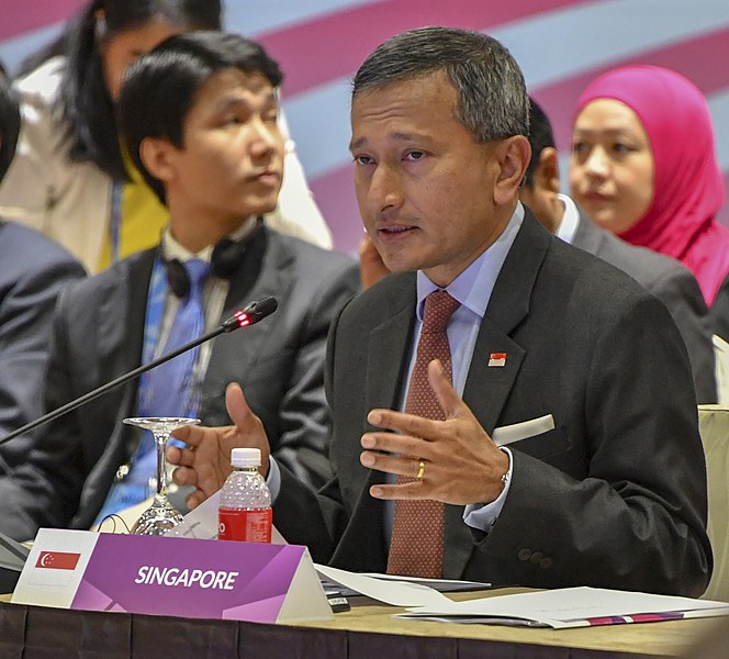 File:Singapore Foreign Minister Vivian Balakrishnan speaks at the East Asia Summit (29965116508) (cropped).jpg