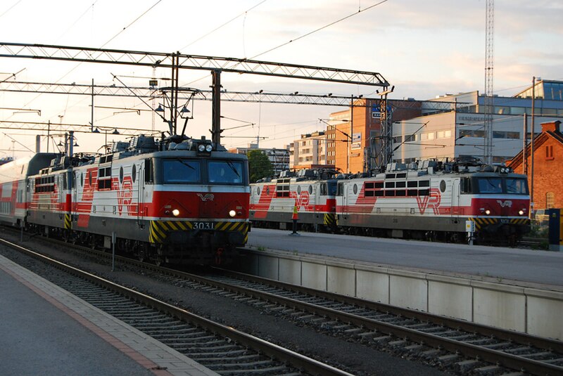 File:Sr1 Tampereen rautatieasema.jpg