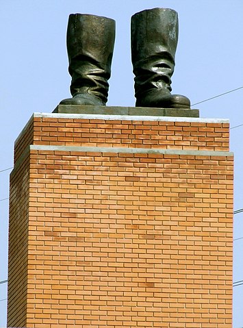 355px-Stalin's_Boots.jpg